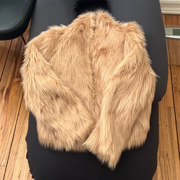 BCBG faux fur jacket - Picture 1 of 4